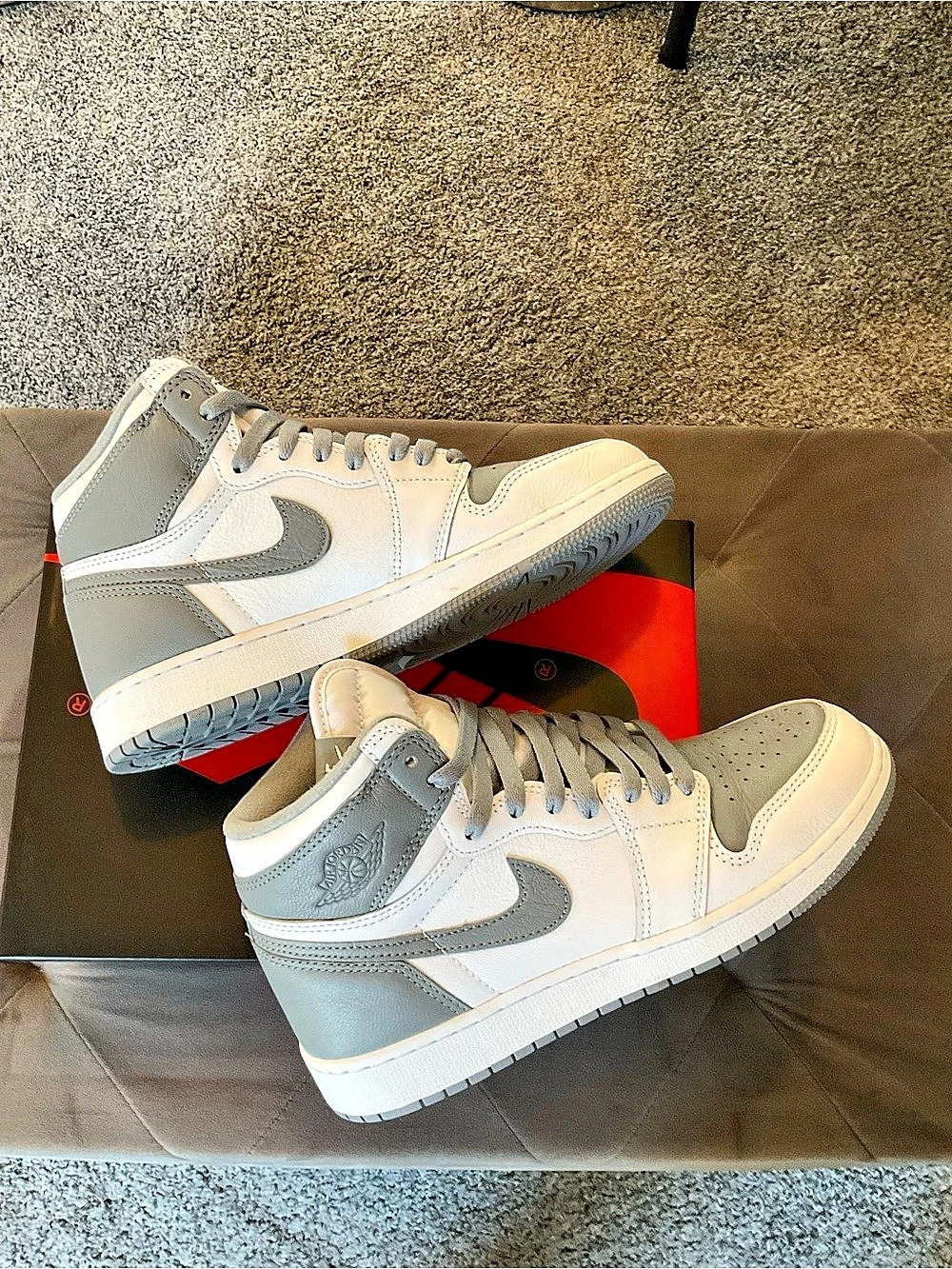 Nike Air Jordan 1 Retro High OG High Top Sneakers in White & Gray US 6.5 Like